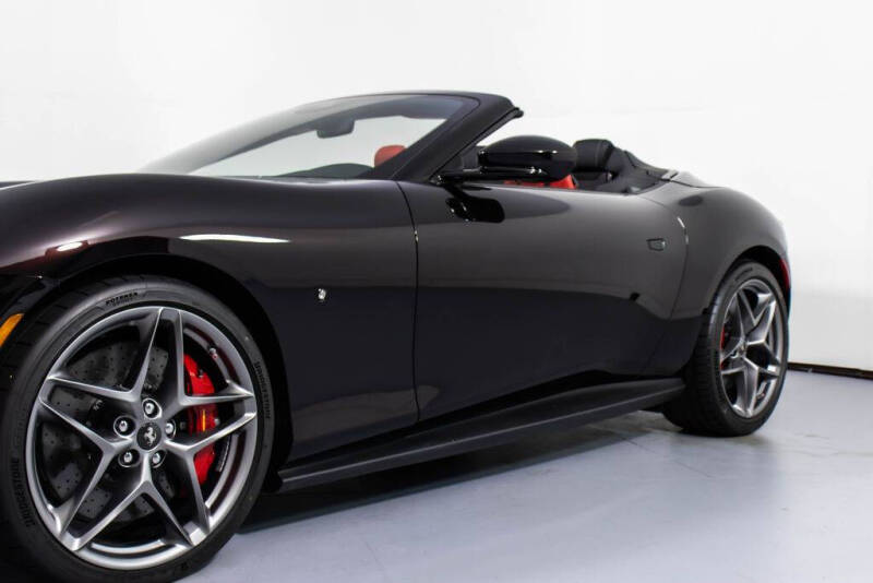 2025 Ferrari Roma Spider