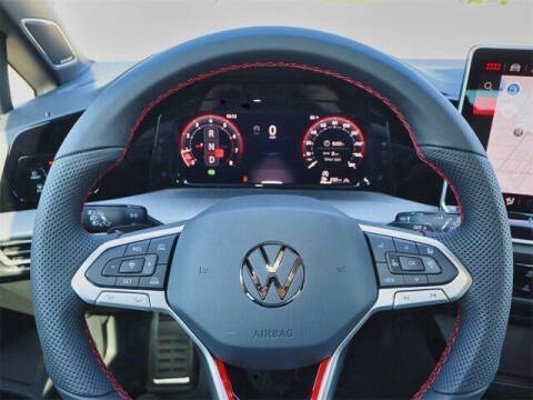 2025 Volkswagen Golf GTI SE