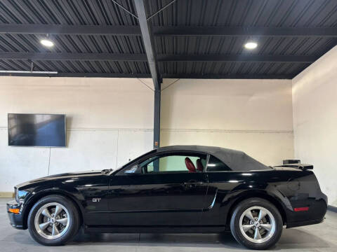 2005 Ford Mustang