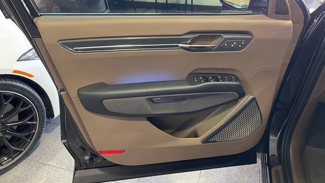 2024 Kia EV9 Land