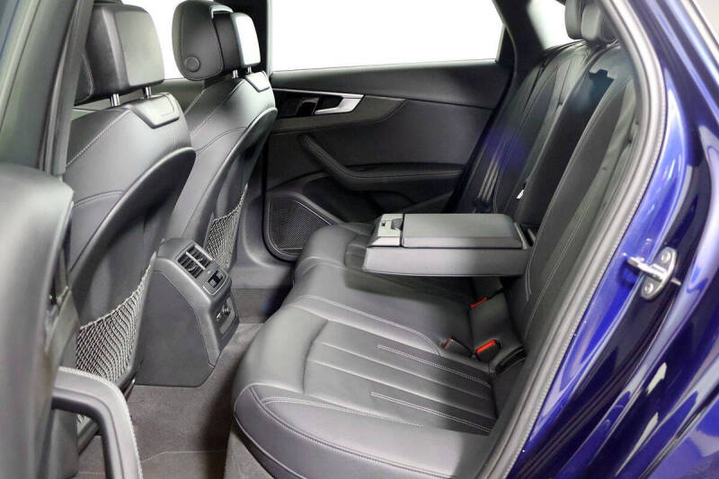 2023 Audi A4 quattro S line Prem Plus 45 TFSI