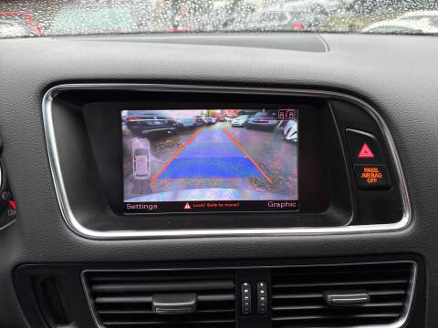 2012 Audi Q5 3.2 quattro Premium Plus