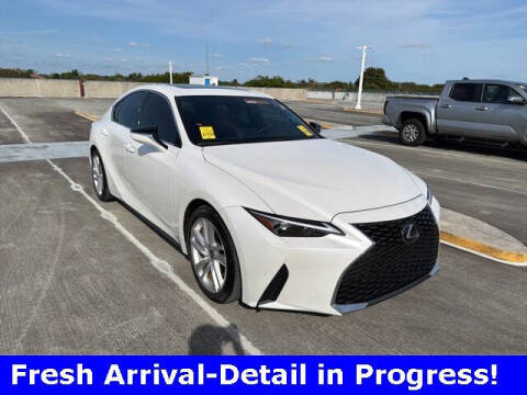 2024 Lexus IS 300