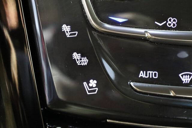 2019 Cadillac Escalade ESV Platinum