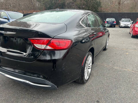 2015 Chrysler 200 Limited