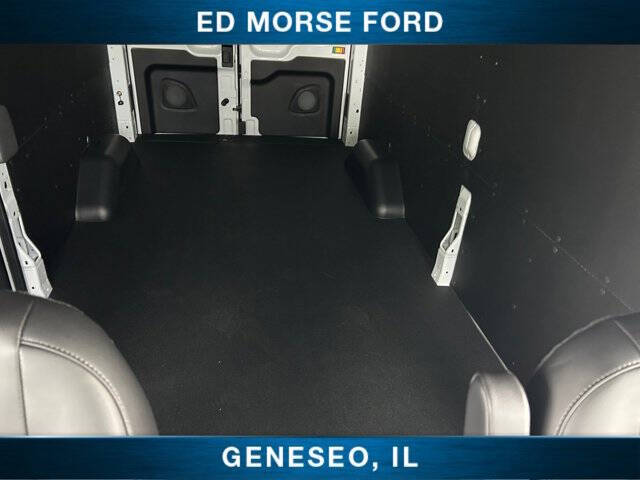 2025 Ford Transit 250