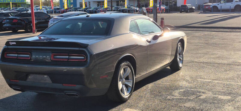 2023 Dodge Challenger SXT