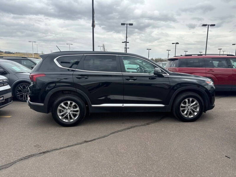 2020 Hyundai Santa Fe SE