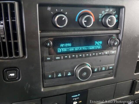 2017 GMC Savana 2500