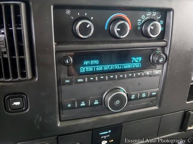 2017 GMC Savana 2500