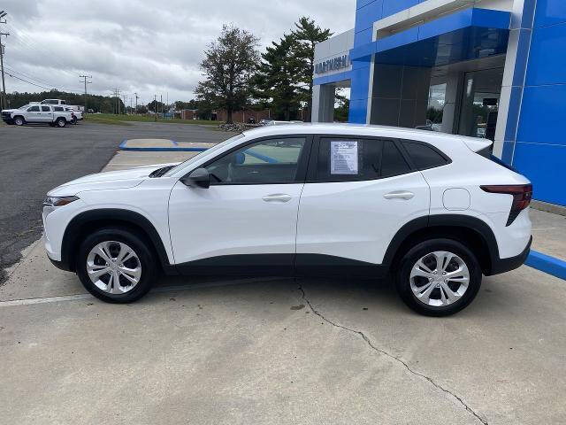 2025 Chevrolet Trax LS