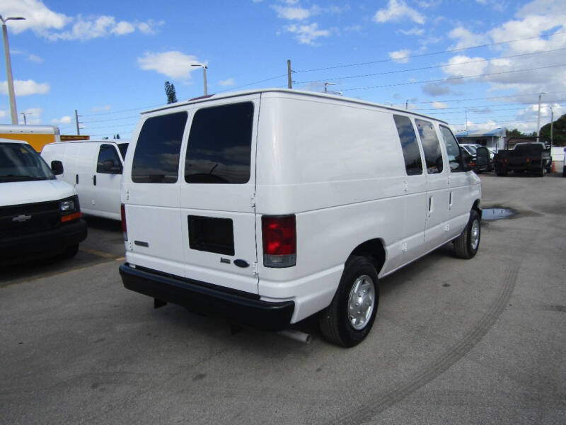 2008 Ford E-Series E-150
