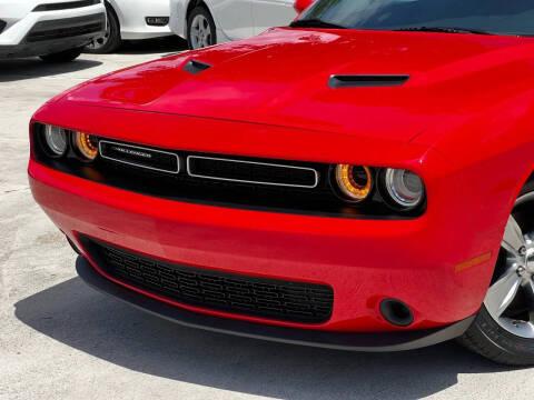 2021 Dodge Challenger SXT
