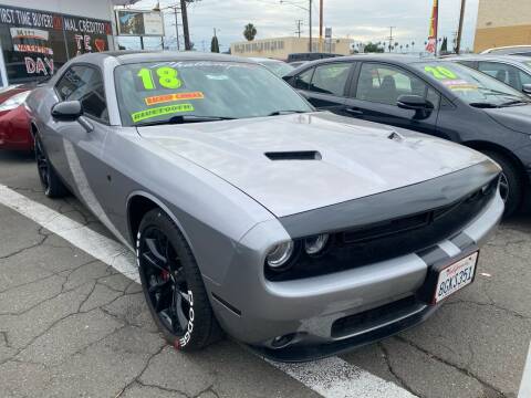2018 Dodge Challenger for sale at CAR GENERATION CENTER, INC. in Los Angeles CA