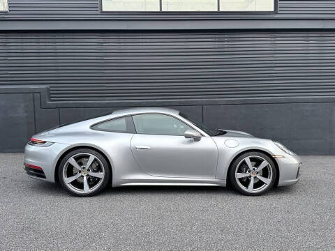 2024 Porsche 911 Carrera