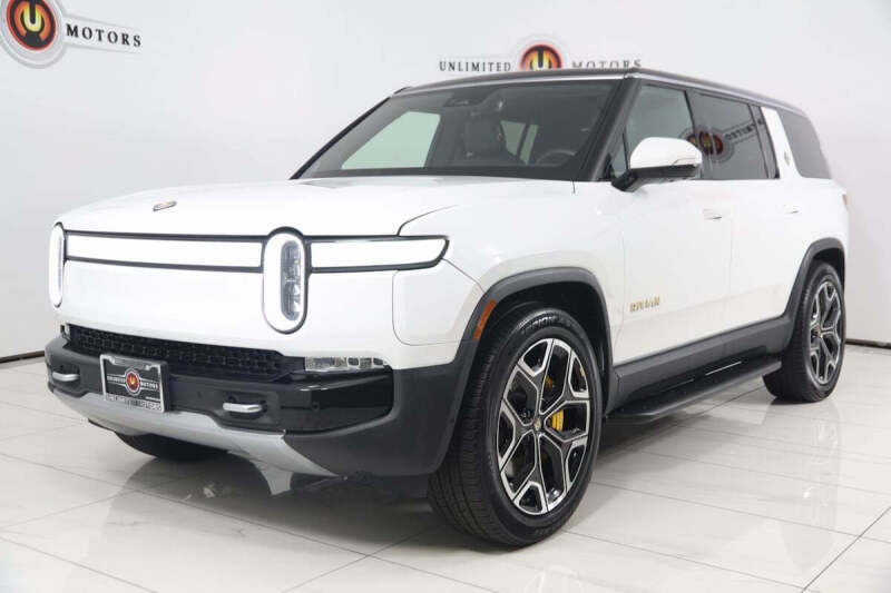 2022 Rivian R1S Launch Edition
