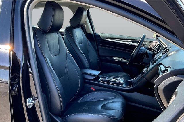 2020 Ford Fusion Titanium