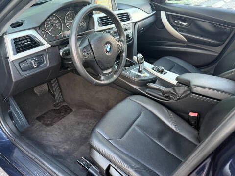 2016 BMW 3 Series 320i