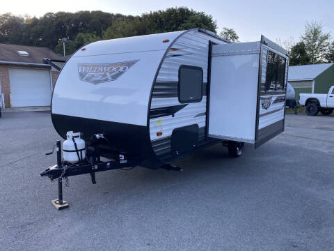 2022 Forest River Wildwood FSX 178BHSK
