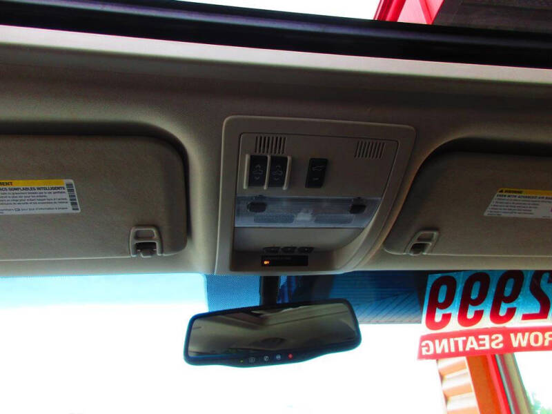 2012 GMC Yukon XL SLT