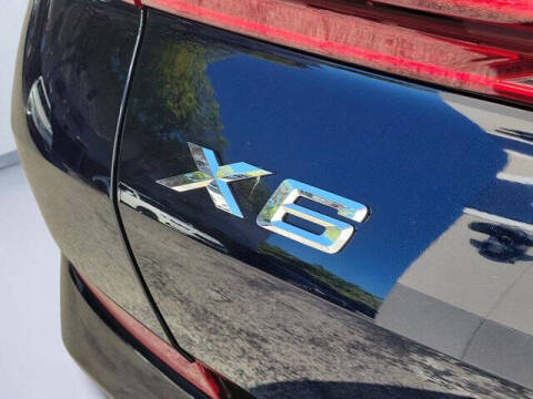 2022 BMW X6 xDrive40i