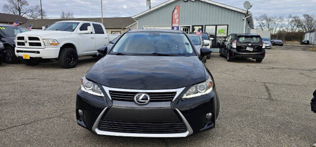 2014 Lexus CT 200h for sale at URIEL's AUTOMOTIVE LLC in Middletown, OH