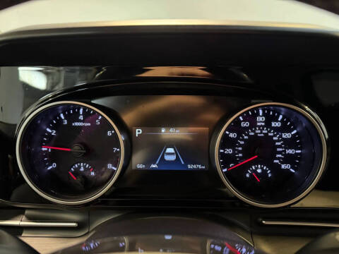 2022 Kia Carnival EX