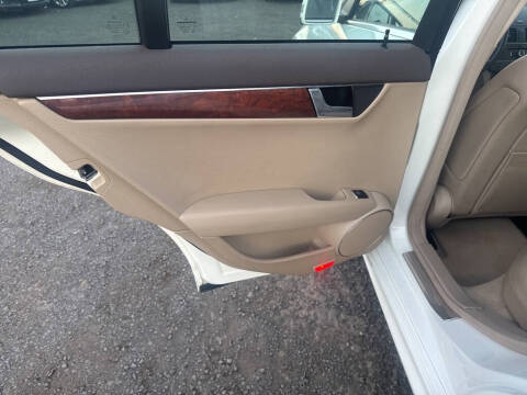 2011 Mercedes-Benz C-Class