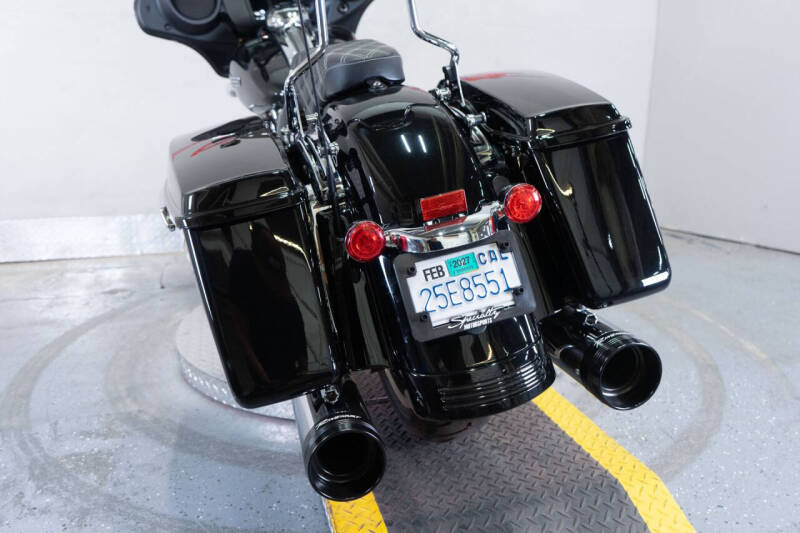 2021 Harley-Davidson Street Glide