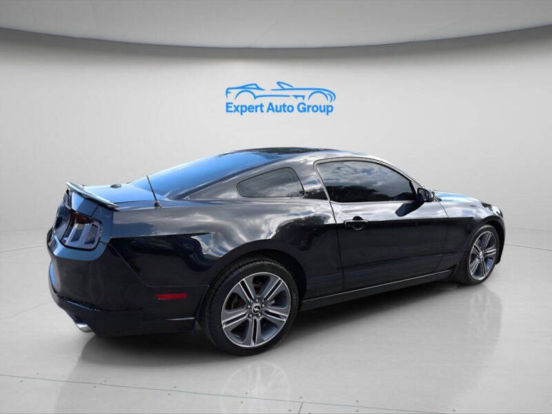 2014 Ford Mustang V6