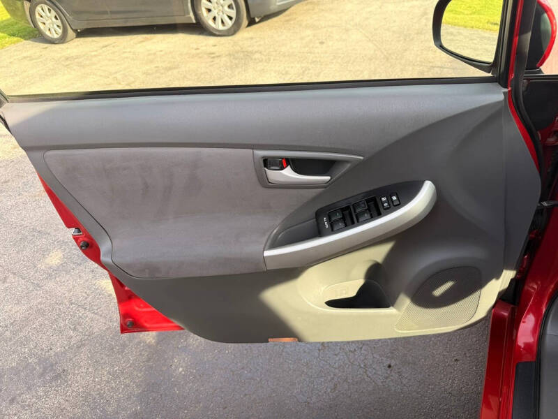 2011 Toyota Prius Two