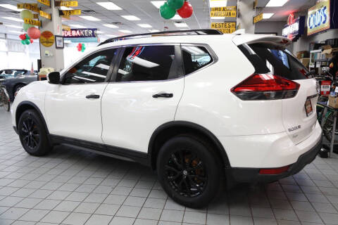 2017 Nissan Rogue SV