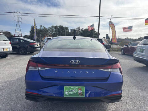 2022 Hyundai Elantra