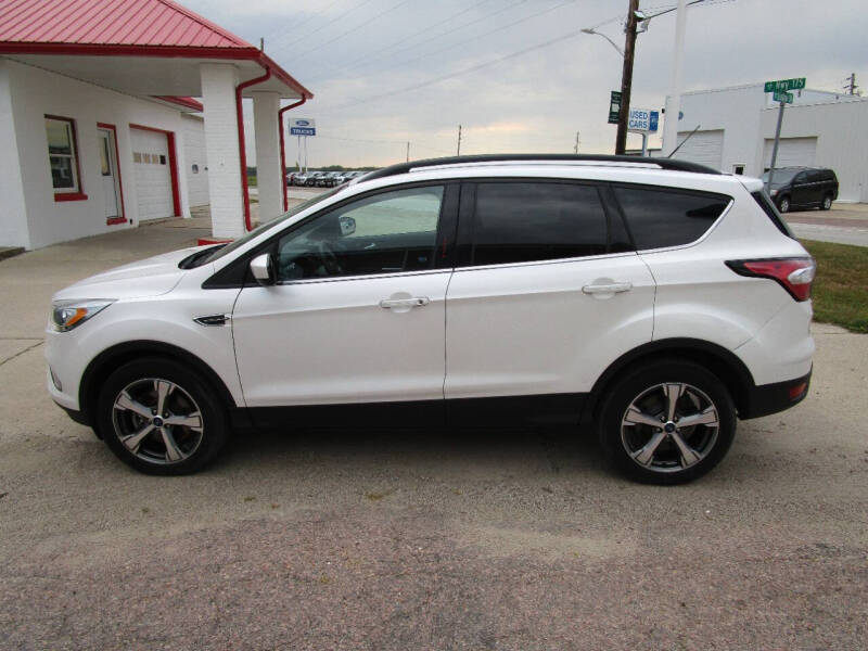 Used 2017 Ford Escape SE with VIN 1FMCU9G93HUE96549 for sale in Danbury, IA