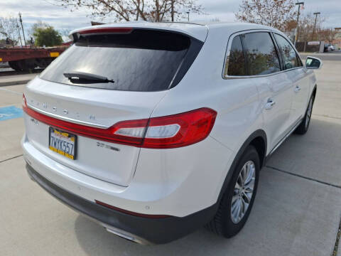 2016 Lincoln MKX Select