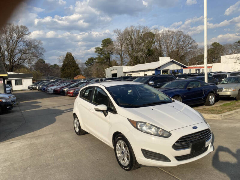 Used 2016 Ford Fiesta SE with VIN 3FADP4EJ4GM129085 for sale in Norfolk, VA
