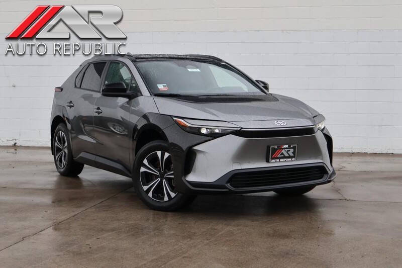 2023 Toyota bZ4X XLE