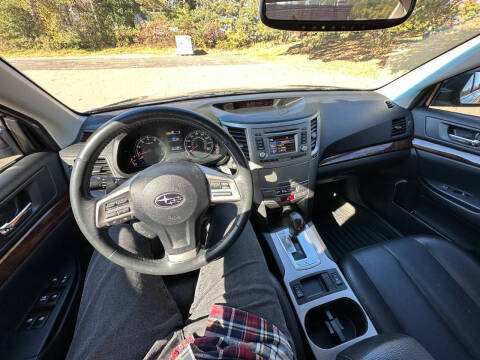 2013 Subaru Legacy 3.6R Limited