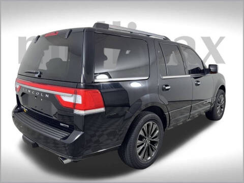 2016 Lincoln Navigator Select