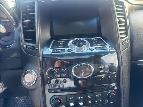 2009 Infiniti FX35