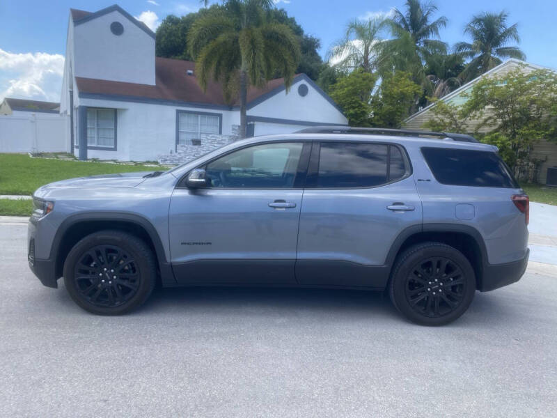 2022 GMC Acadia SLE