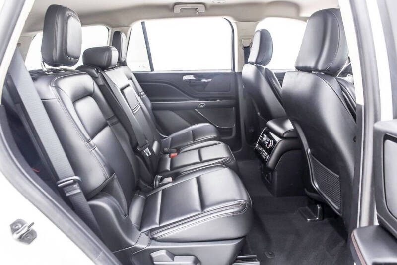 2021 Lincoln Aviator Standard