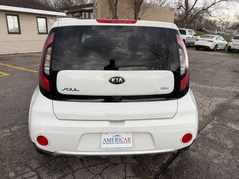 2017 Kia Soul +