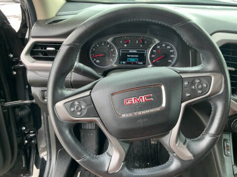 2017 GMC Acadia SLT-1