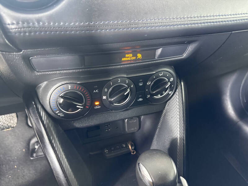 2017 Toyota Yaris iA