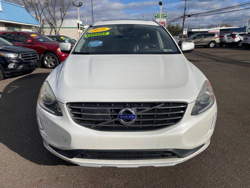 2016 Volvo XC60 T6 Platinum