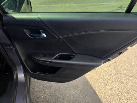 2015 Honda Accord Hybrid EX-L