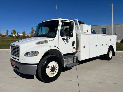2011 Freightliner M2 106