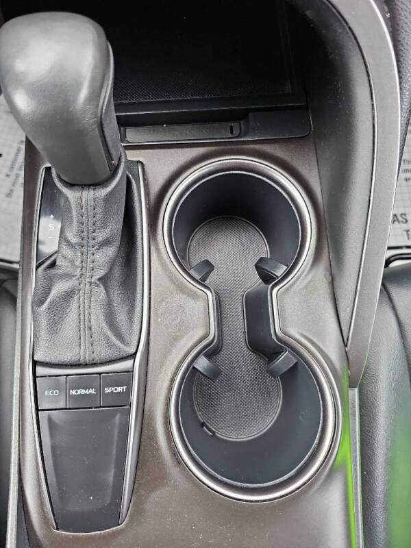 2024 Toyota Camry SE Nightshade