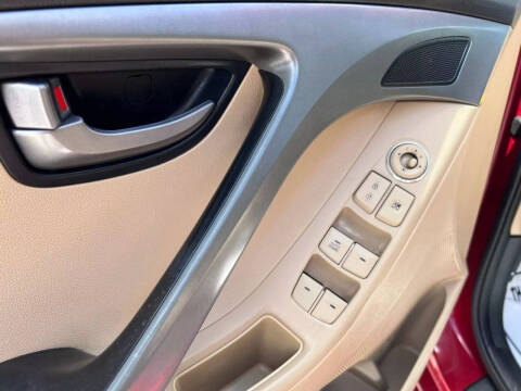 2012 Hyundai Elantra Limited